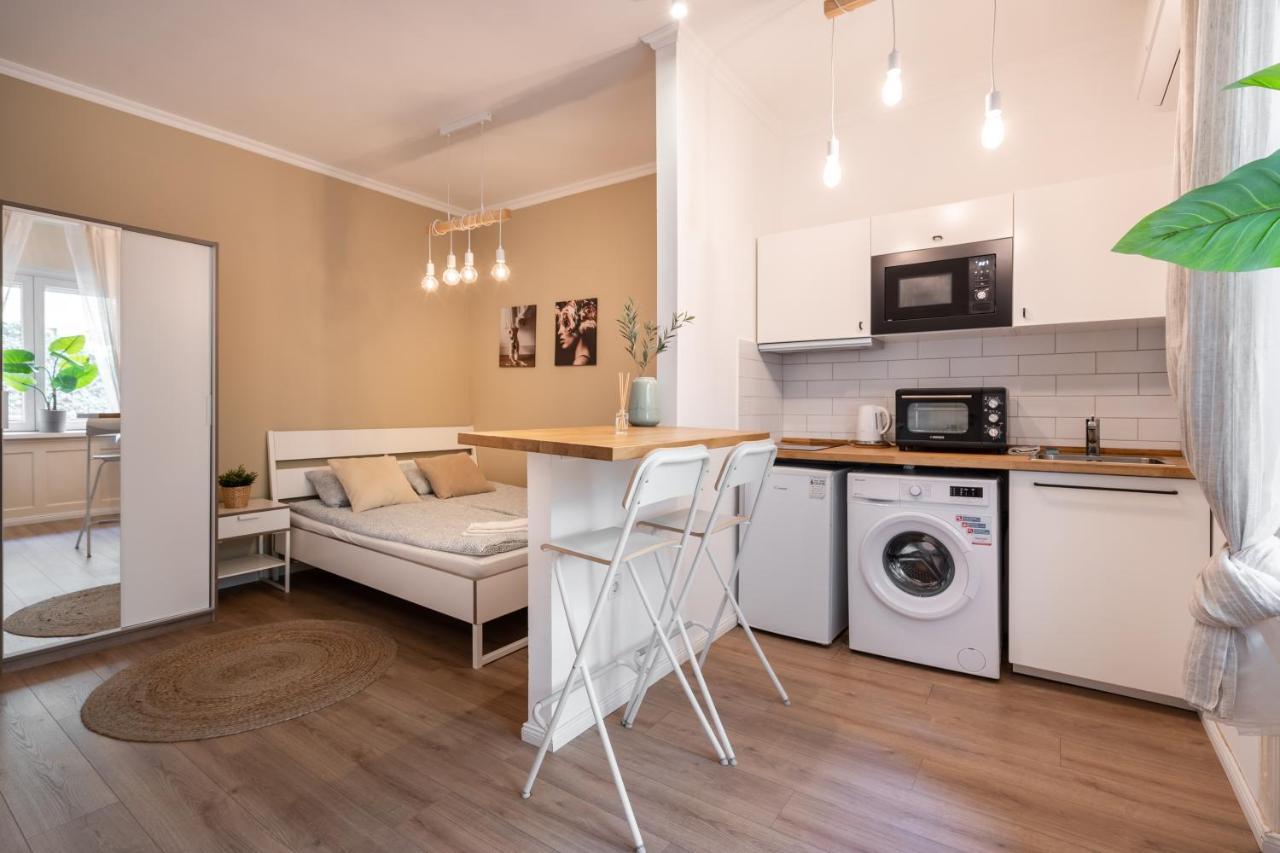 D71 Superior Apartments, Best Location, By Bqa Budapest Exterior foto